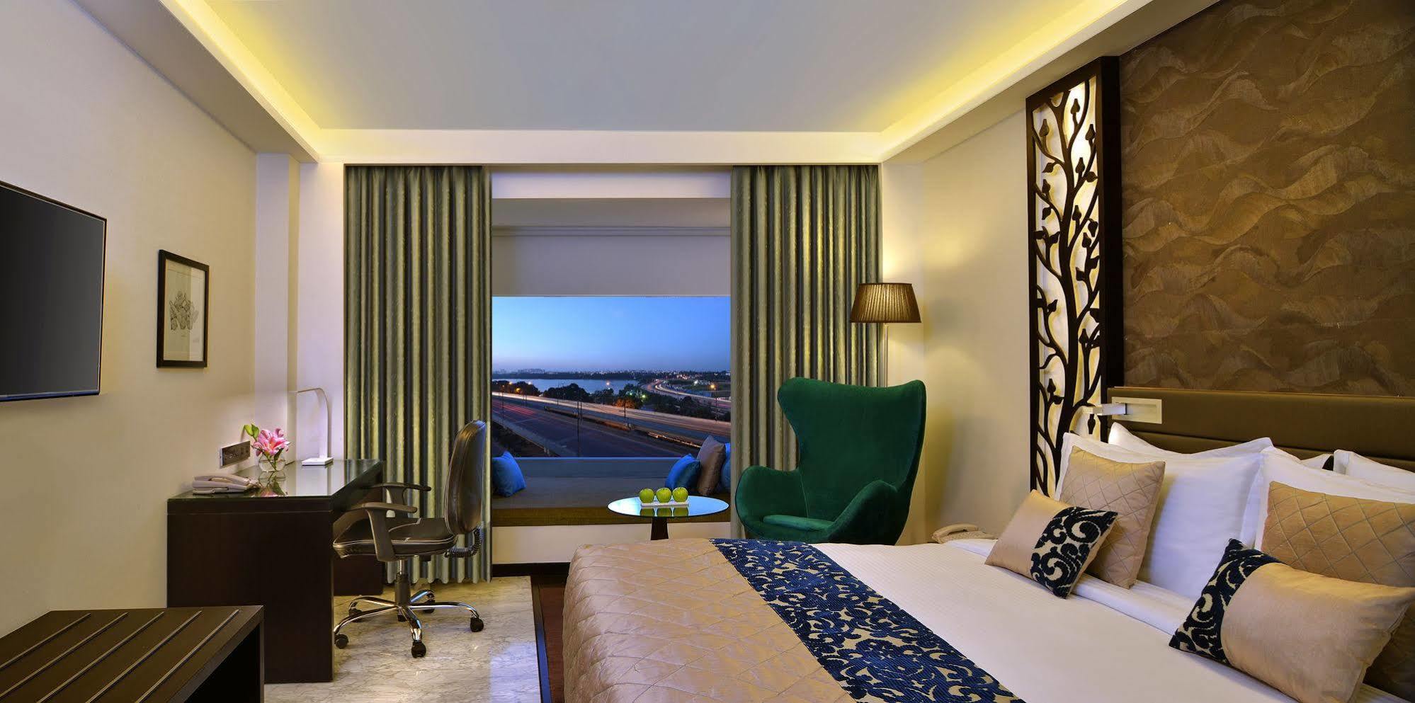Country Inn & Suites By Radisson, Bengaluru Hebbal Road Kültér fotó
