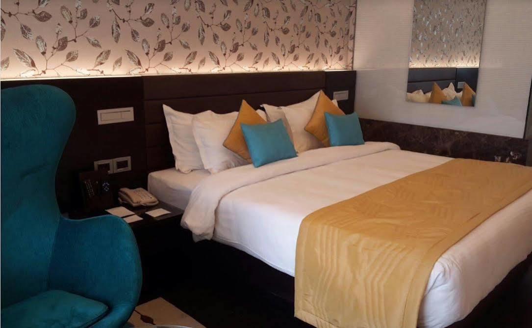 Country Inn & Suites By Radisson, Bengaluru Hebbal Road Kültér fotó